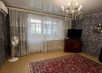 Продам двухкомнатную квартиру, 53.1 м2, Армавир, улица Советской Армии, 222/2