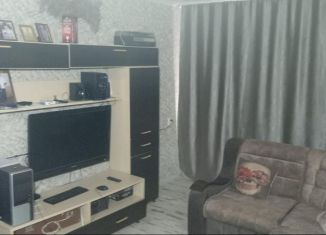 Продам 2-комнатную квартиру, 45 м2, Краснодар, улица Гидростроителей, 19, микрорайон Гидрострой