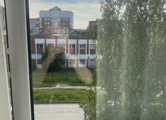 Сдаю в аренду однокомнатную квартиру, 38 м2, Чувашия, улица 139-й Стрелковой Дивизии, 20