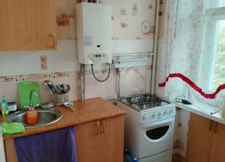 Продажа 2-ком. квартиры, 42 м2, Дзержинск, улица Ватутина, 5