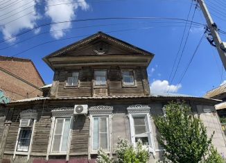 Продам трехкомнатную квартиру, 55.3 м2, Астрахань, улица Набережная 1 Мая, 17