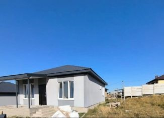 Продаю дом, 90 м2, село Трудовое, улица Мусы Мамута, 4