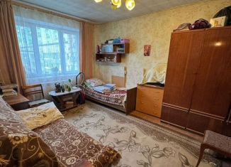 Продается 1-ком. квартира, 32 м2, Тихвин, 6-й микрорайон, 27