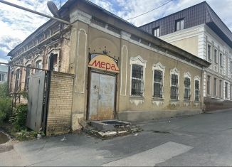 Продаю торговую площадь, 150 м2, Саратов, улица имени А.Н. Радищева, 71