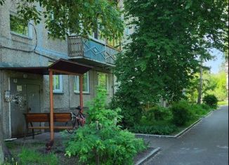 Продажа двухкомнатной квартиры, 43.9 м2, поселок городского типа Шушенское, 2-й микрорайон, 25