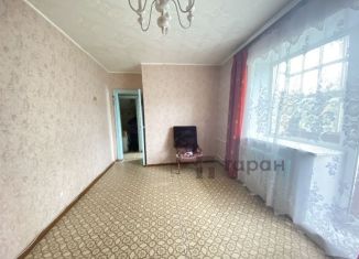 Продаю 2-ком. квартиру, 42.4 м2, Троицк, улица имени Карла Маркса, 51