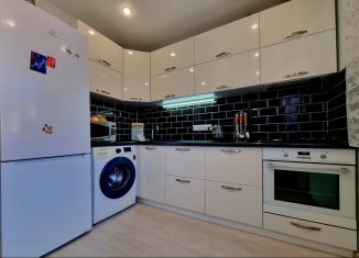 Продаю 3-ком. квартиру, 71 м2, Йошкар-Ола, улица Анникова, 9, микрорайон Берёзово