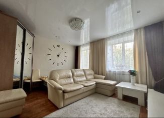 Двухкомнатная квартира на продажу, 59.1 м2, Среднеуральск, Уральская улица, 16