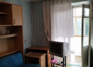 Продается 3-комнатная квартира, 59.7 м2, Миасс, проспект Макеева, 43