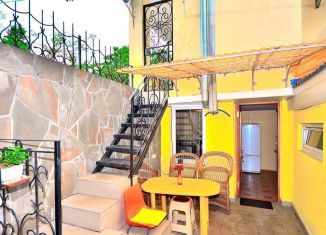 Сдается в аренду дом, 70 м2, Крым, улица Руданского, 10