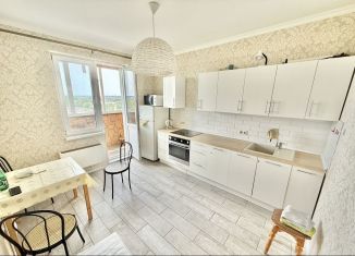 Сдаю 1-ком. квартиру, 42 м2, дачный посёлок Кокошкино, улица Ленина