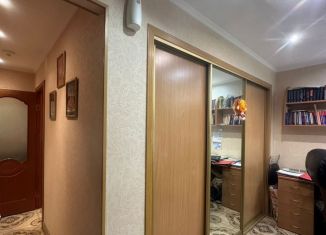 Продаю однокомнатную квартиру, 29.6 м2, Мурманск, улица Коминтерна, 22