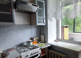 Двухкомнатная квартира на продажу, 47.4 м2, Озёрск, улица Семёнова, 12