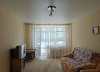 Продаю однокомнатную квартиру, 32.8 м2, Чайковский, улица Карла Маркса, 17