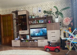 Продаю 1-ком. квартиру, 35.7 м2, Бузулук, 3-й микрорайон, 13Б