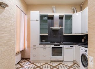 Продажа 2-комнатной квартиры, 61.5 м2, Санкт-Петербург, набережная канала Грибоедова, 164, метро Балтийская