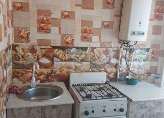 Продаю 2-комнатную квартиру, 45 м2, Лиски, улица Свердлова, 65