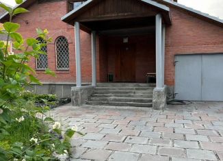 Сдаю коттедж, 340 м2, Новосибирская область, улица Немировича-Данченко, 11