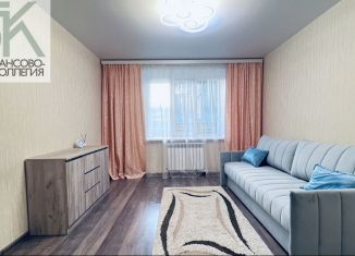 Сдаю в аренду однокомнатную квартиру, 40 м2, Арзамас, улица Калинина, 18А