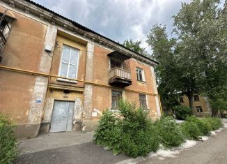 2-комнатная квартира на продажу, 57 м2, Челябинск, улица Правдухина, 14, Тракторозаводский район