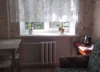 Продаю комнату, 10 м2, Йошкар-Ола, улица Чехова, 64