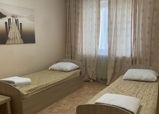 Сдам в аренду 3-комнатную квартиру, 72 м2, Уфа, улица Мира, 46