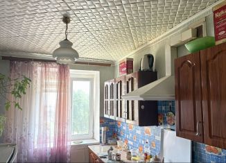 Двухкомнатная квартира на продажу, 54 м2, Кинель, улица Маяковского, 81