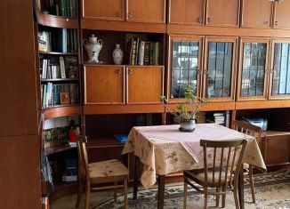 Продам 3-ком. квартиру, 41.6 м2, Санкт-Петербург, улица Костюшко, 22