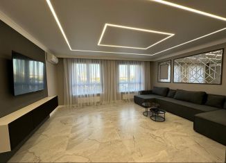 Сдам в аренду трехкомнатную квартиру, 120 м2, Краснодар, улица имени Дзержинского, 95, Западный округ