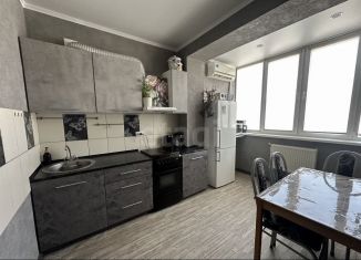 Продается двухкомнатная квартира, 40 м2, Краснодар, улица имени Сергея Есенина, 82/1, микрорайон Завод Радиоизмерительных Приборов