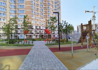 Продаю однокомнатную квартиру, 49 м2, Краснодар, улица Ветеранов, 85к5, микрорайон 2-я Площадка