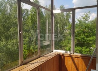 Продается 2-комнатная квартира, 52.1 м2, Нижний Тагил, улица Зари, 52