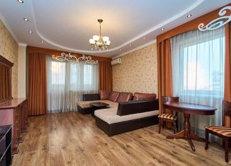 Продаю 2-комнатную квартиру, 90 м2, Краснодар, Кожевенная улица, 54/1, микрорайон Кожзавод