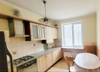 Продам двухкомнатную квартиру, 64 м2, Калининград, Бассейная улица, 36