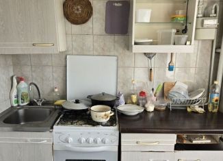 2-ком. квартира в аренду, 41 м2, Гатчина, улица Володарского, 15