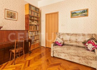 Продажа двухкомнатной квартиры, 79.4 м2, Санкт-Петербург, улица Маяковского, 17, метро Чернышевская