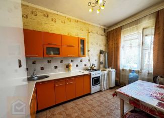 Продам трехкомнатную квартиру, 80.1 м2, село Глинка, Садовая улица, 9