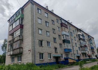 Продаю 1-ком. квартиру, 31 м2, Чувашия, Интернациональная улица, 33
