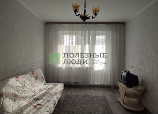 Сдам в аренду 1-комнатную квартиру, 33 м2, Курганская область, 5-й микрорайон, 3