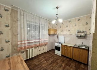 Продаю 1-ком. квартиру, 37.2 м2, Майкоп, улица 12 Марта, 144к3