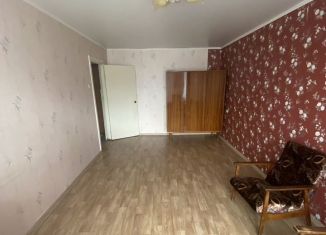 Продаю двухкомнатную квартиру, 42 м2, Оренбургская область, улица Жилгородок, 1