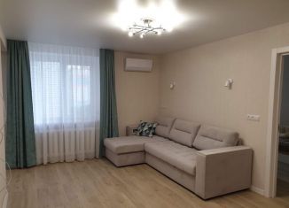 Трехкомнатная квартира на продажу, 90.2 м2, Брянск, улица Вали Сафроновой, 75