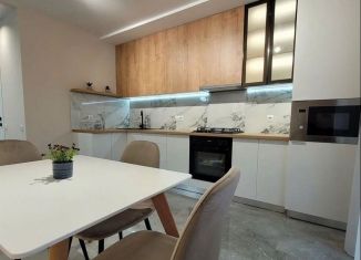 Продается 2-комнатная квартира, 38 м2, Ростов-на-Дону, улица Бориса Слюсаря, 23с2