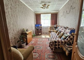 Продажа 3-комнатной квартиры, 49 м2, Давлеканово, Заводская улица, 10