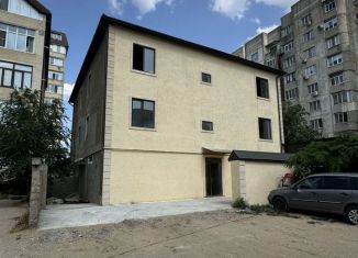 Продажа двухкомнатной квартиры, 67 м2, Махачкала, улица Абдуразака Шахбанова, 8