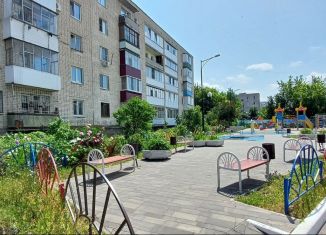 Продажа 3-ком. квартиры, 60 м2, Орёл, Песковская улица, 17, Заводской район