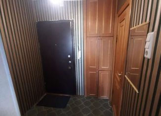 1-комнатная квартира в аренду, 35 м2, Коммунар, Ленинградская улица, 4