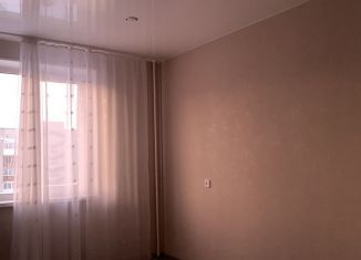 Сдаю 2-комнатную квартиру, 50 м2, Челябинская область, улица имени М.С. Урицкого, 39
