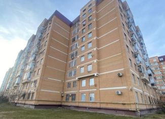 Продажа 2-ком. квартиры, 76 м2, Грозный, бульвар Султана Дудаева, 28, 7-й микрорайон