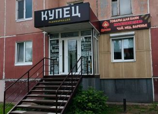 Продаю торговую площадь, 65 м2, Шарыпово, 3-й микрорайон, 24